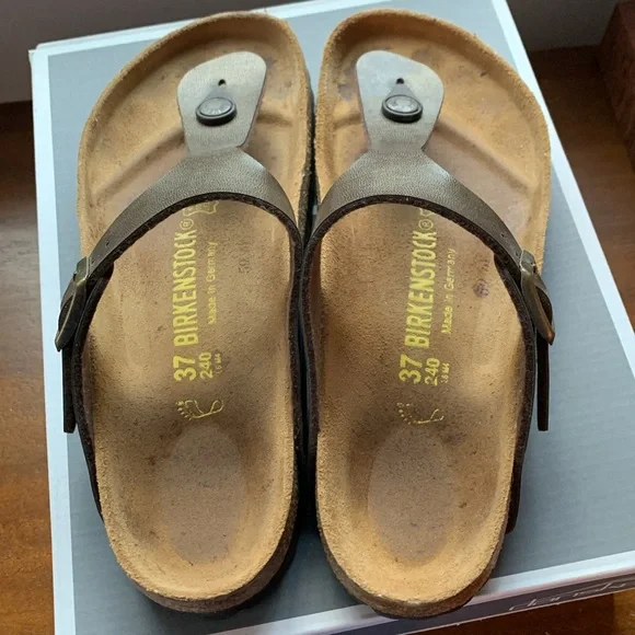 Gizeh Birkenstock sandals size 37. - Picture 2 of 5